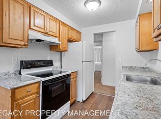 755 SE Hogan Rd #6, Gresham, OR 97080