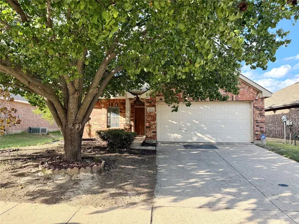 9016 Warren Dr, McKinney, TX 75071