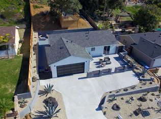 1867 Playa Riviera Dr, Cardiff, CA 92007