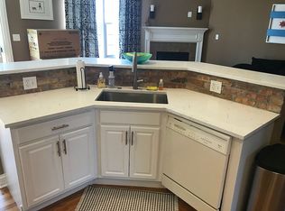 724 N Northwest Hwy APT C, Park Ridge, IL 60068
