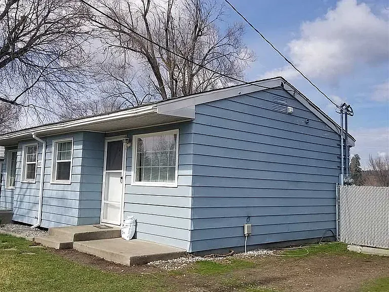 1 bed, 375 sqft, $1,000 — Photo 1