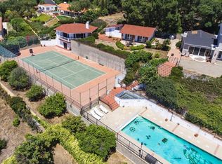 3027 Crest Rd, Rancho Palos Verdes, CA 90275