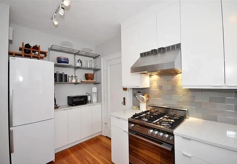 77 Martin St #46 — Photo 9