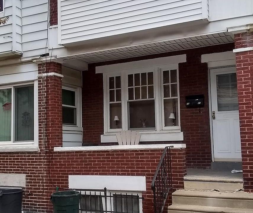 1st image of 1521 S Myrtlewood St