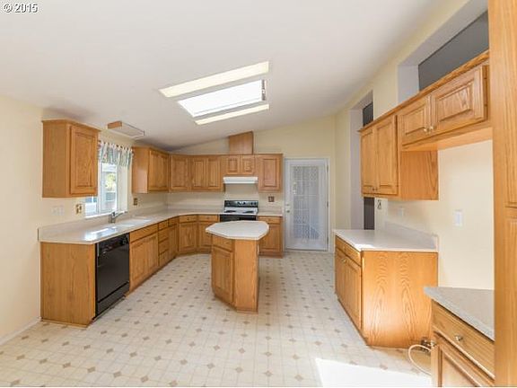 4th image of 5301 Glenn Ellen Dr
