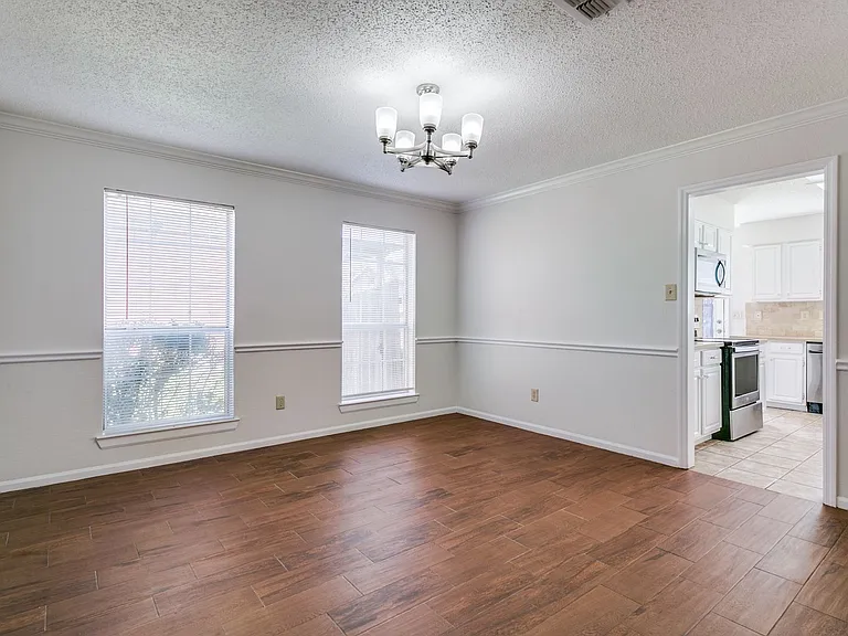 5504 Big Bend Dr — Photo 25