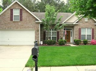 4014 Raven Rock Ct, Charlotte, NC 28270