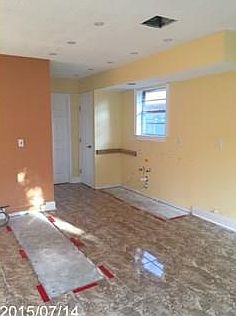 3rd image of 2233 Yorktowne Dr