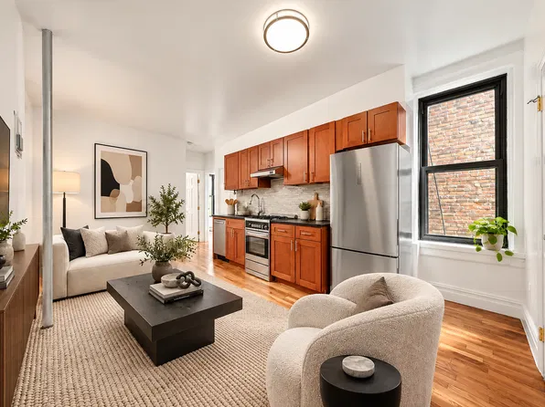 322 West 11th Street image 1 of 8