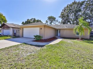 2592 Wildwood Ln, Palm Harbor, FL 34684