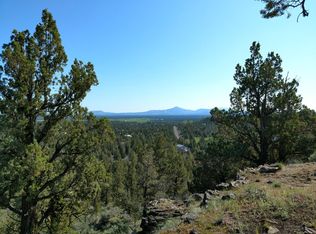 10427 NW Oak Ln, Redmond, OR 97756