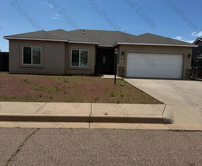 1708 College Park Dr — Photo 1