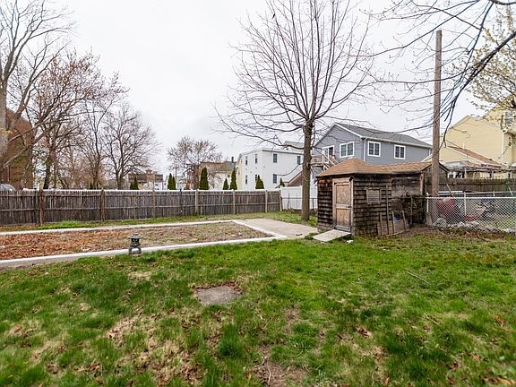 3rd image of 202-202 Beach St #204