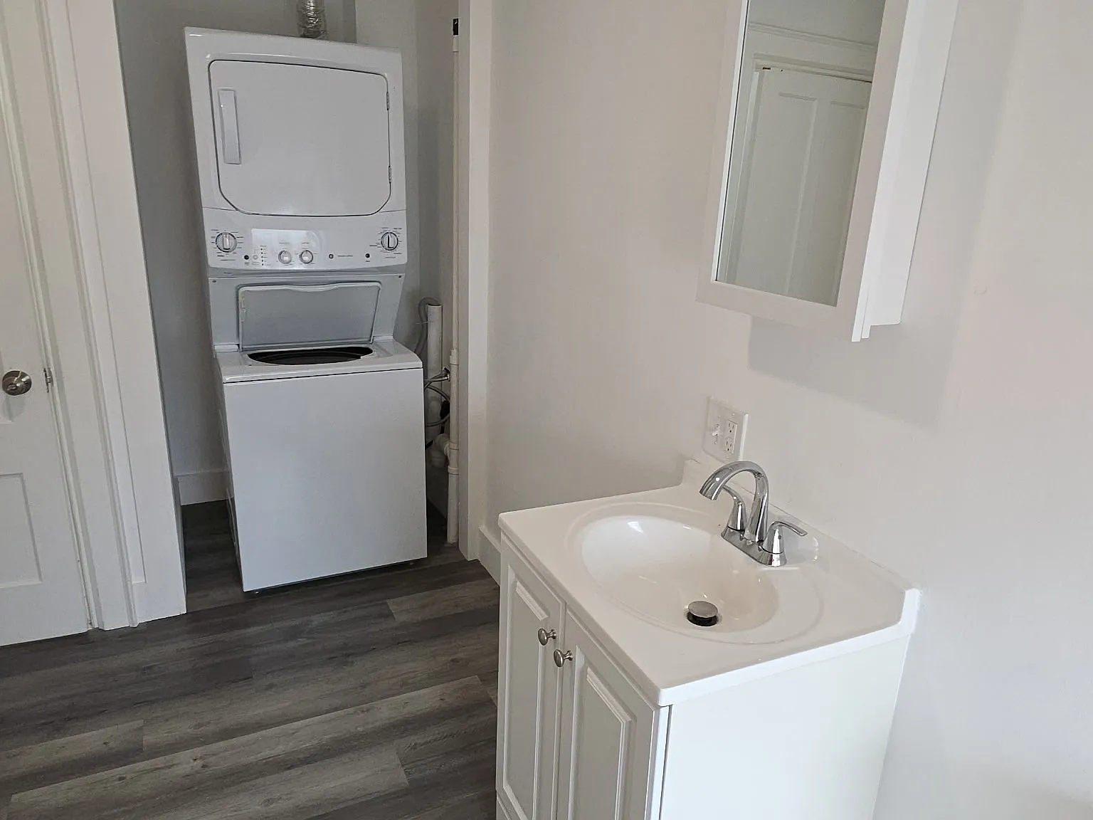 2 bed, 800 sqft, $1,750 — Photo 4