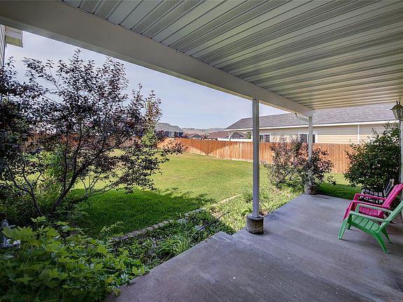 2nd image of 715 Quasar Ln
