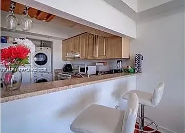 102 SW 6th Ave #405 — Photo 6