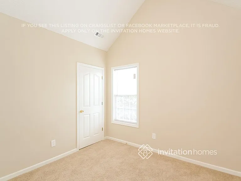 180 Eastfield Ct — Photo 15