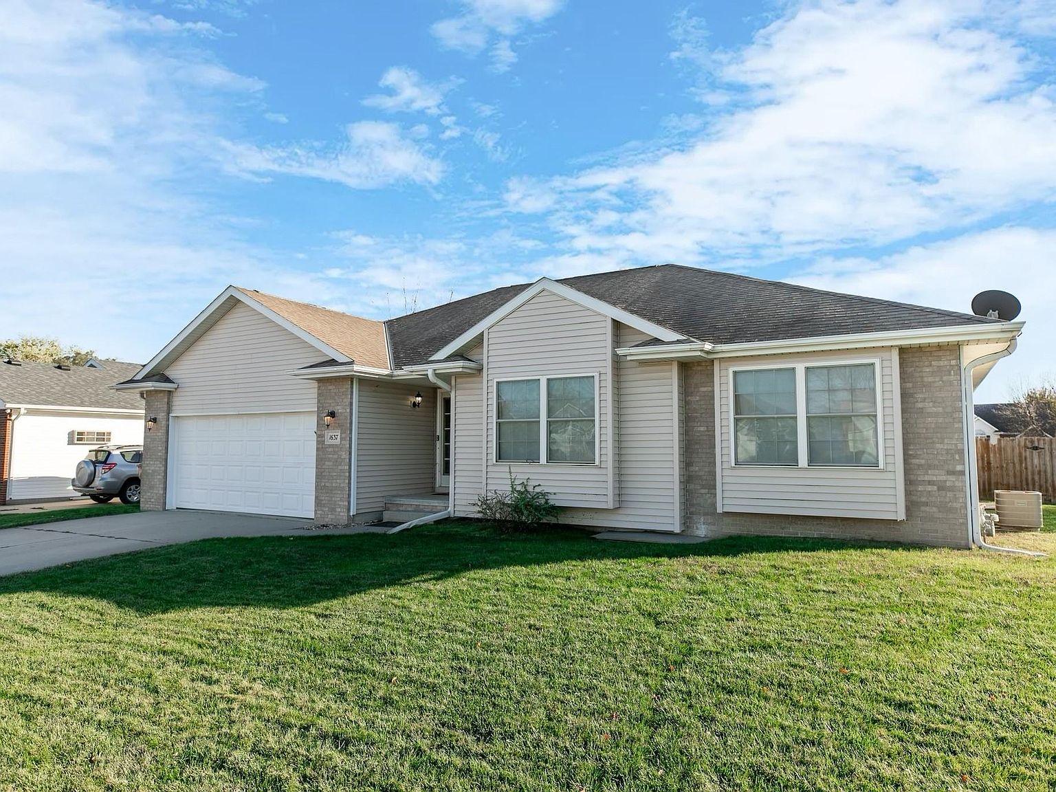 1637 Morton St, Lincoln, NE 68521 | Zillow