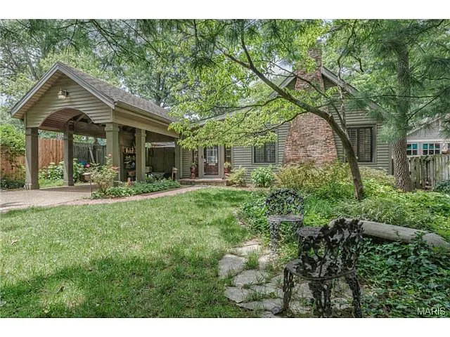 117 Parkland Ave photo 1