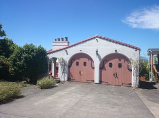 2609 Magnolia Ln W, Seattle, WA 98199