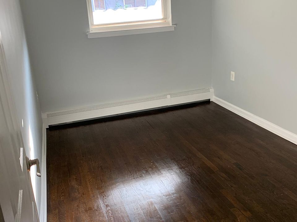 1st image of 3211 Bruner Ave #1