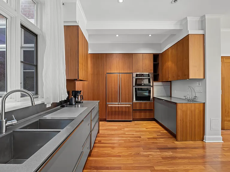 47 Irving Pl #1A — Photo 17