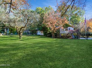 7 Byfield Ln, Greenwich, CT 06830