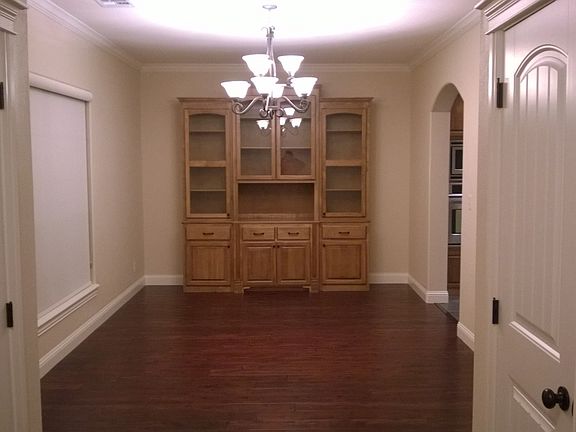 Dining rm w/custom hutch