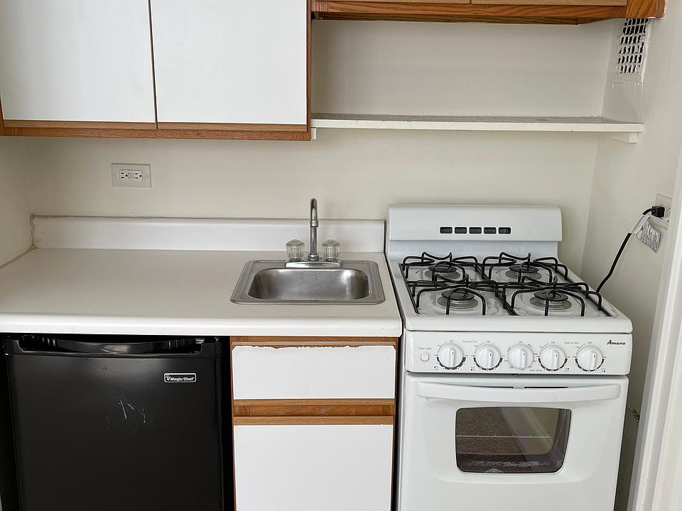 Kitchenette