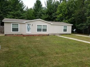 587 Blueberry Ct, Saint Helen, MI 48656