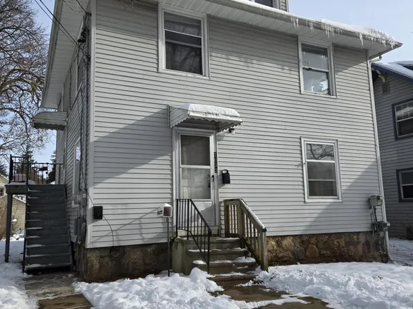 1033 1st St, Jackson, MI 49203