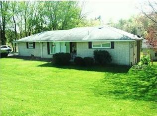 889 Ruffsdale Alverton Rd, Ruffs Dale, PA 15679