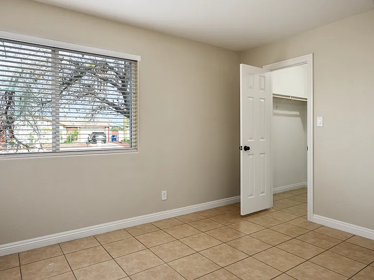 5045 Sepulveda Blvd — Photo 9