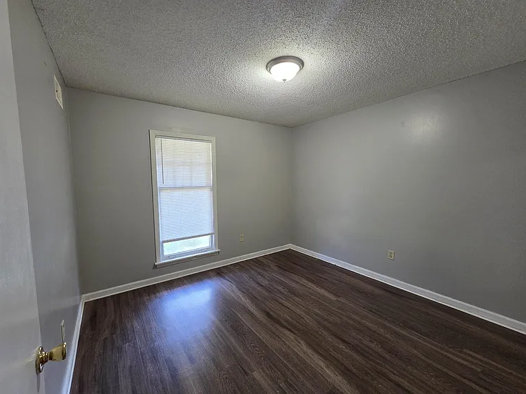 4573 Appleville St — Photo 8