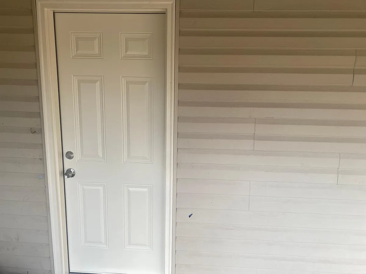 side door under car port - 4403 Southbrook Dr