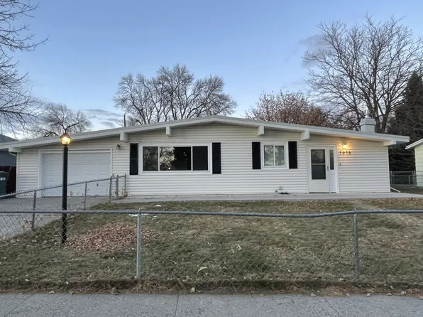 1915 Parkhill Dr, Billings, MT 59102