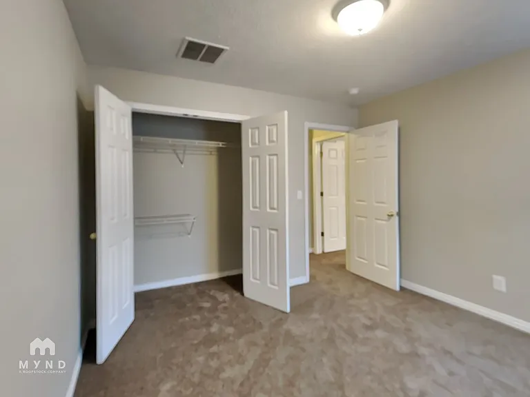 5574 S Lexington Ave — Photo 16
