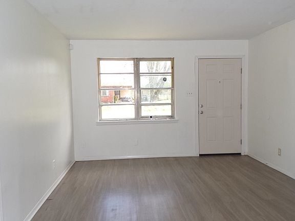 3rd image of 5057 Gill Rd