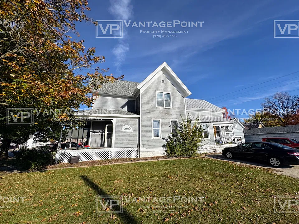204 N Main St #3