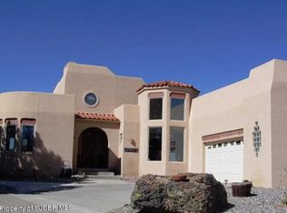 4460 Bella Vista Cir, Farmington, NM 87401