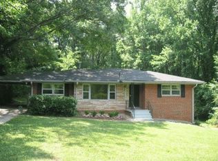 2352 Fontaine Cir, Decatur, GA 30032