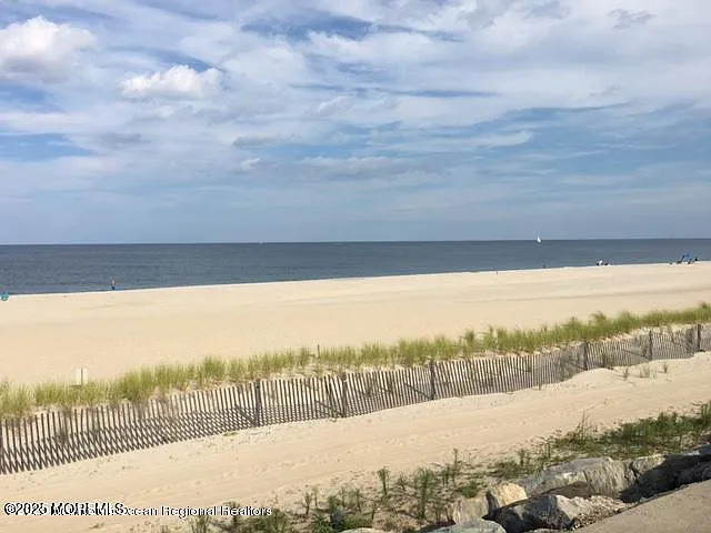1201 Ocean Ave #54 — Photo 21