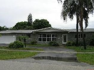 5201 Garfield St, Hollywood, FL 33021