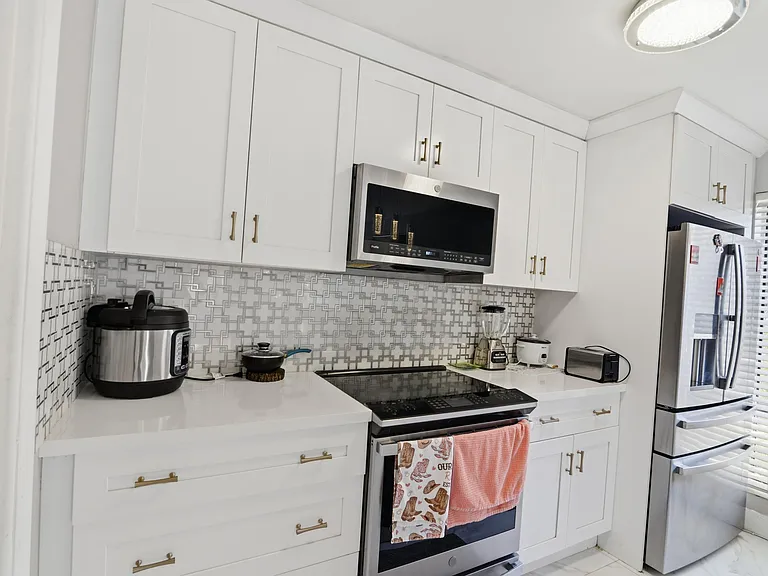 4260 NW 114th Ter #60 — Photo 8