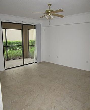 5th image of 12990 Positano Cir APT 108