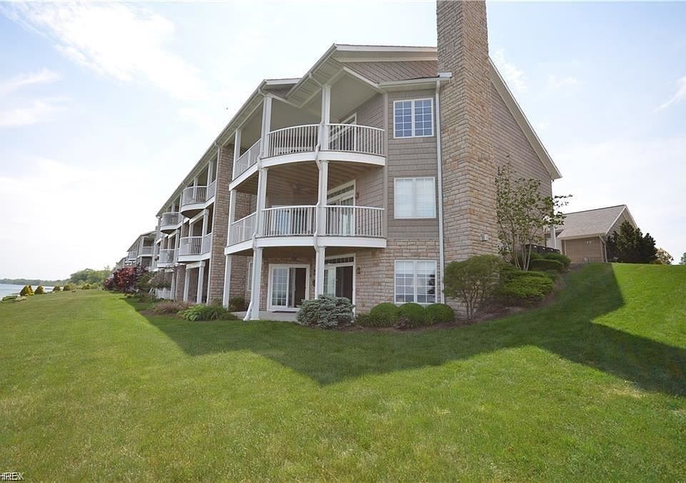 1st image of 2924 Whispering Shores Dr