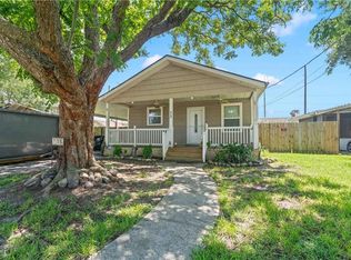 73 E Claiborne Sq, Chalmette, LA 70043