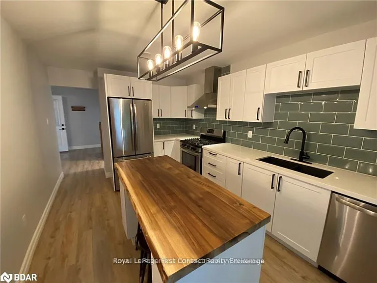 41 Copeman Cres — Photo 5