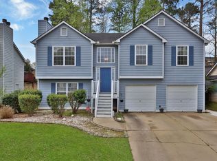 2665 Lake Park Bnd, Acworth, GA 30101