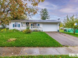 310 E North St, Cambridge, IL 61238